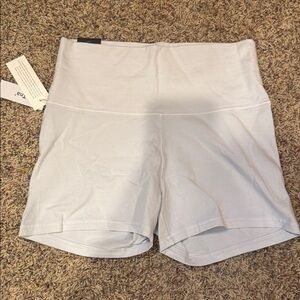 Aritizia TNA Biker Shorts